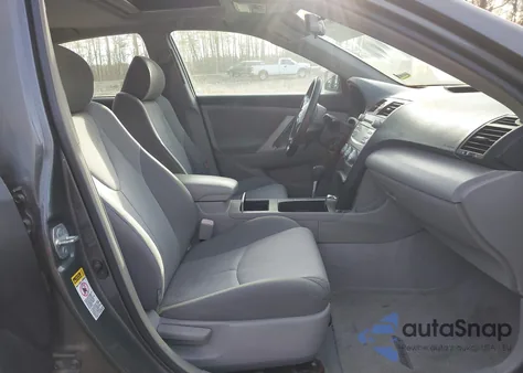 2007 Toyota Camry Se V6 z USA, uszkodzony, nr VIN 4T1BK46K17U033705